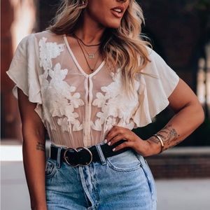 UNCONDITIONAL EMBROIDERED BODYSUIT (IVORY)